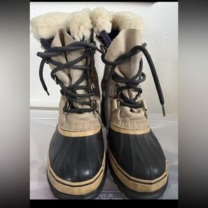 Sorel Caribou Boots Women’s 6 Winter, Snow, Waterproof